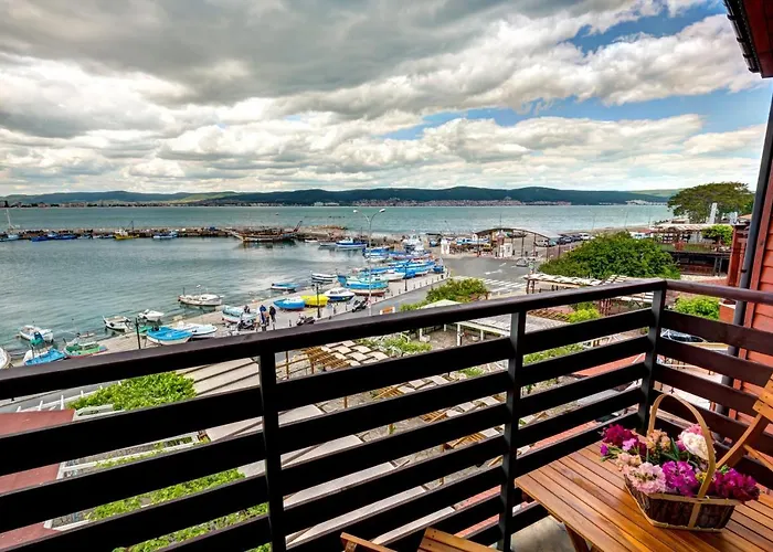 Panorama Blue Family And Free Parking Hotel Nessebar