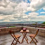 Panorama Blue Family And Free Parking Хотел 3*
