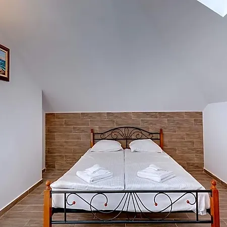 Panorama Blue Family And Free Parking Szálloda 3*