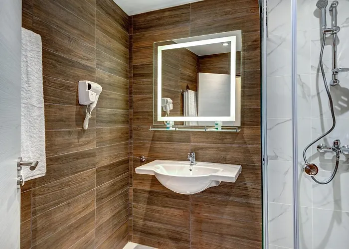 Hotel Panorama Blue Family And Free Parking 3*